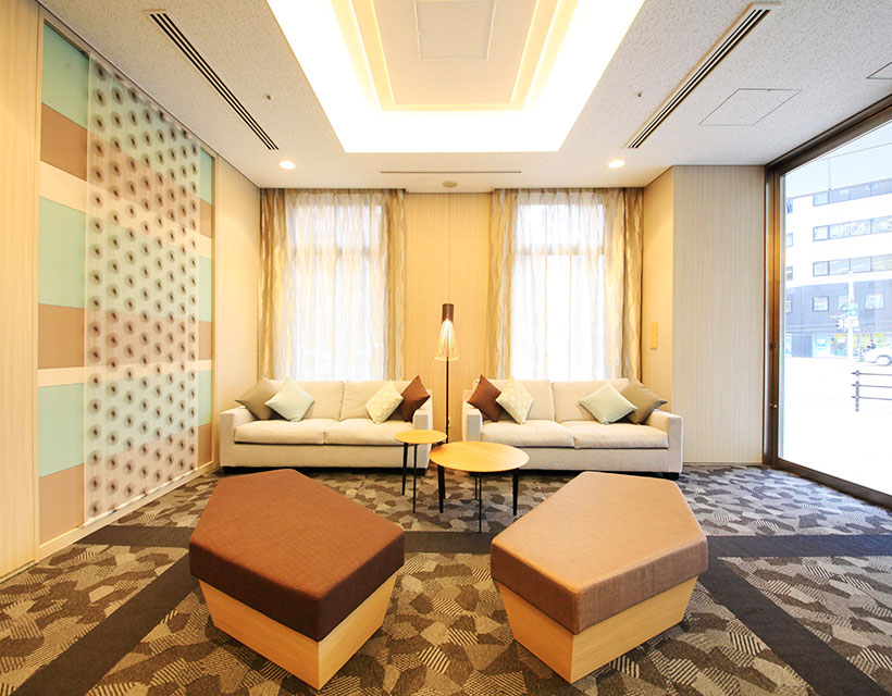 画像:ホテルステイをより快適にする安らぎに満ちた館内。