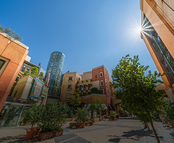 画像:好立地で快適な出張を