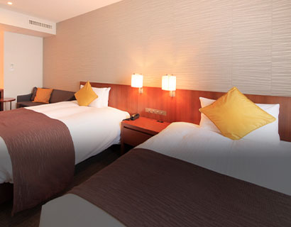 温もりのある機能的な客室