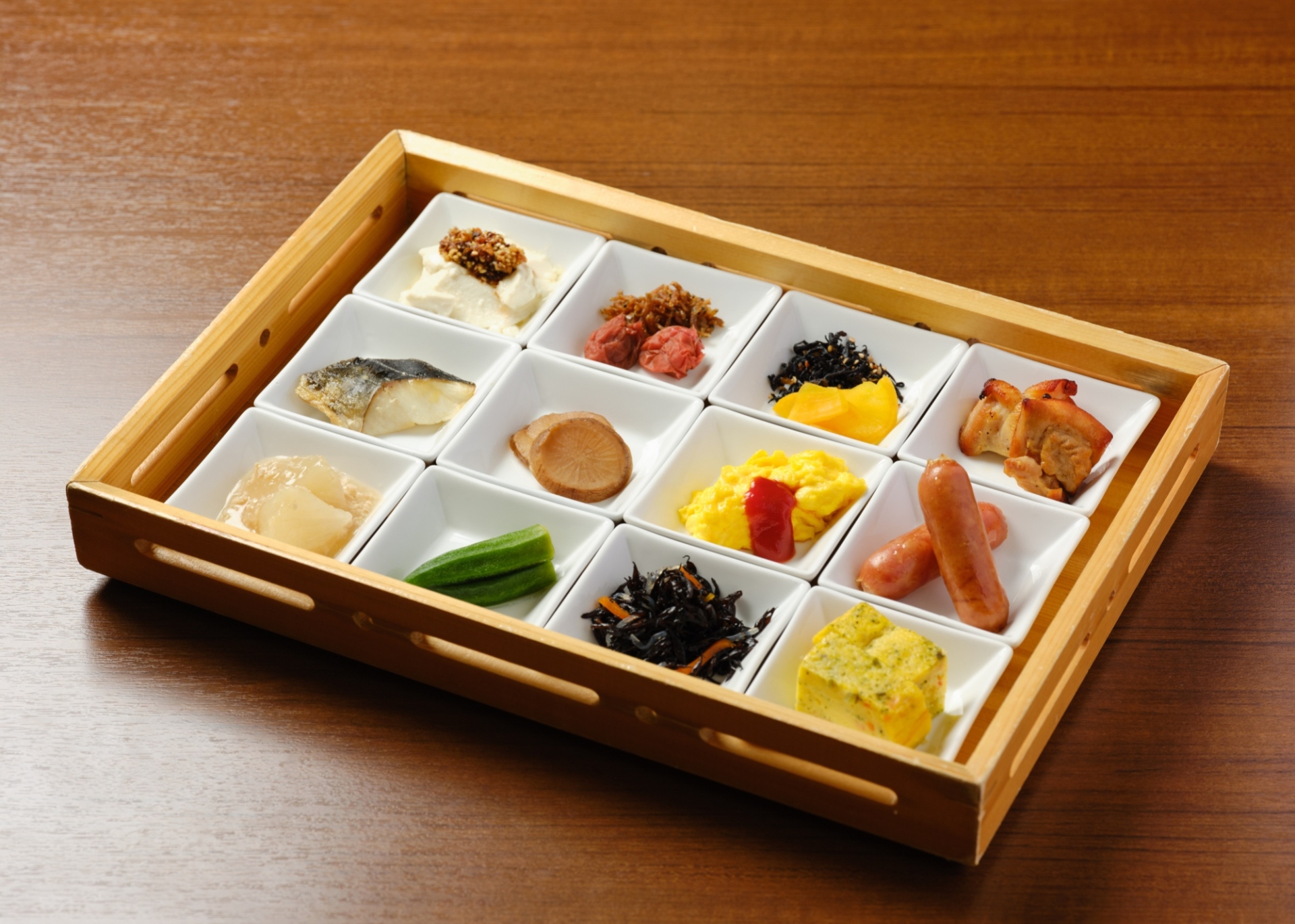 和食メインの朝食をご用意しております。