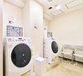 画像:コインランドリー