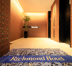 画像:ホテル入口