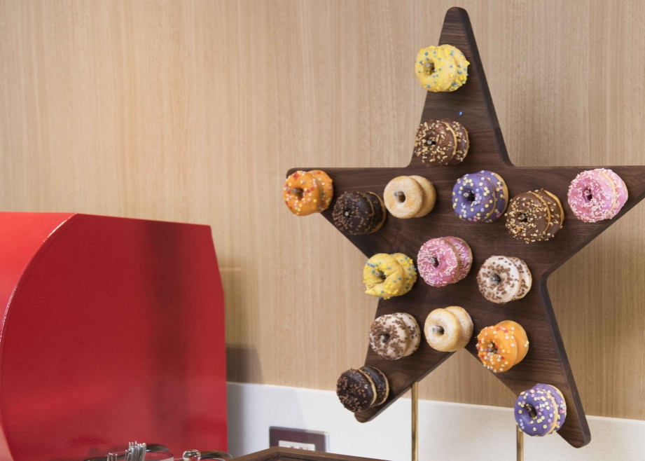 カラフルなドーナツ