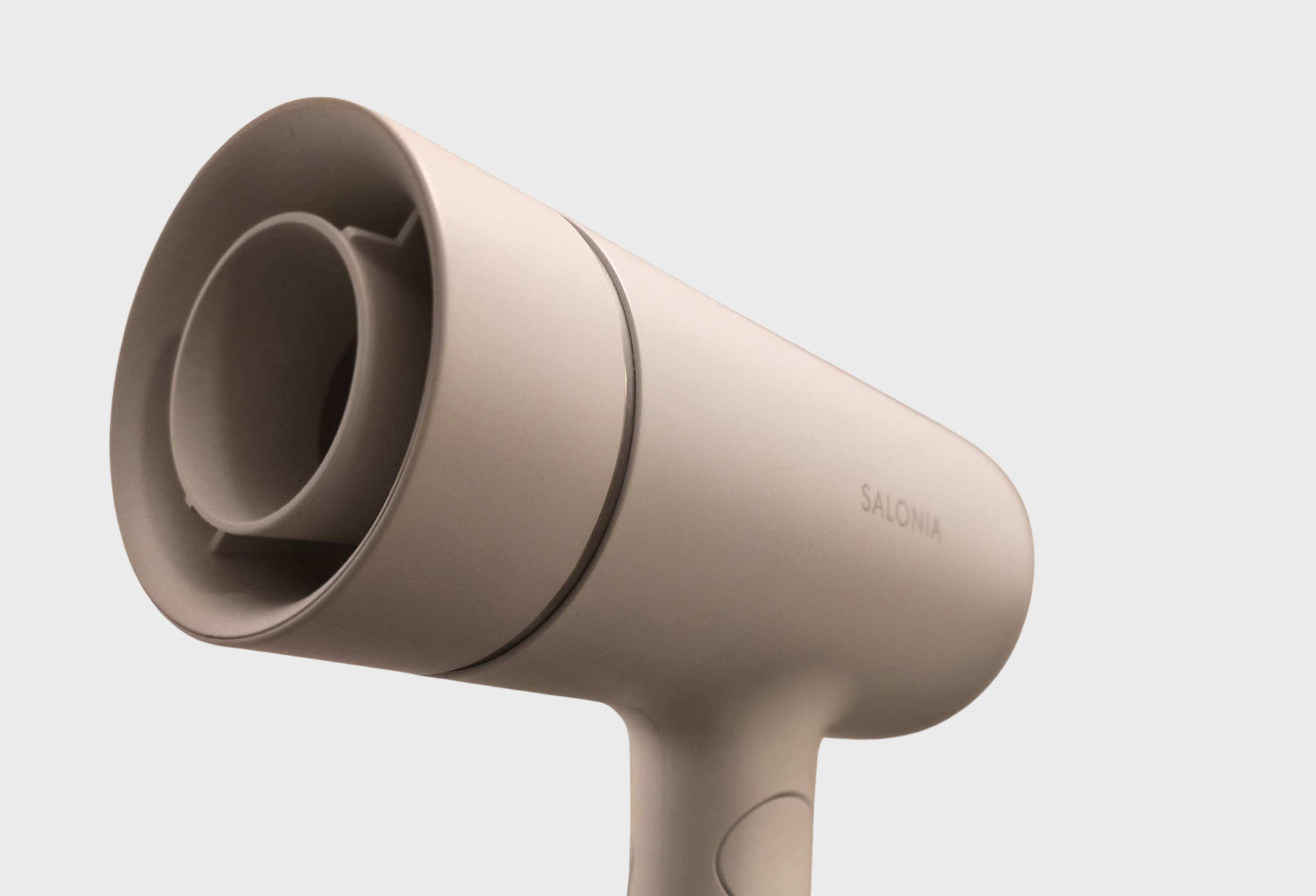 画像:ヘアドライヤー